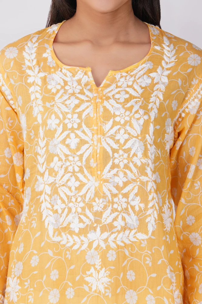 Yellow Malmal Cotton Chikankari Kurti-4.webp